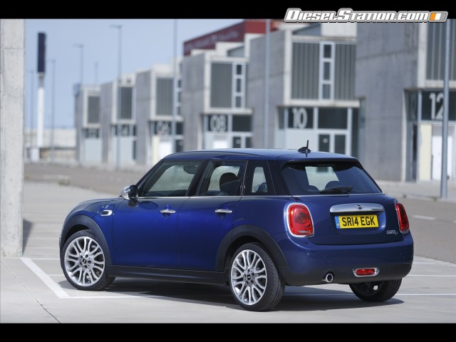 MINI Cooper 5 door 2015 Picture #202 MINI Cooper 5 door 2015 Picture #202