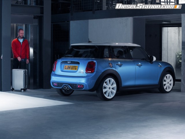 MINI Cooper 5 door 2015 Picture #121 MINI Cooper 5 door 2015 Picture #121