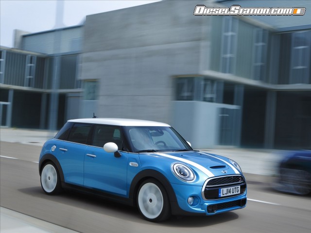 MINI Cooper 5 door 2015 Picture #236 MINI Cooper 5 door 2015 Picture #236