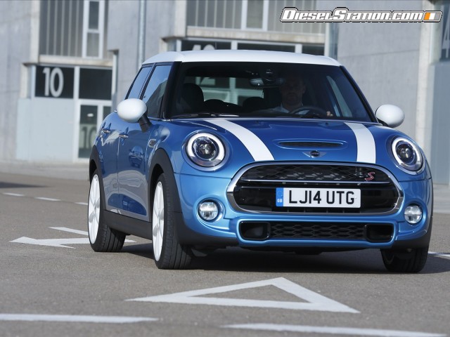 MINI Cooper 5 door 2015 Picture #137 MINI Cooper 5 door 2015 Picture #137