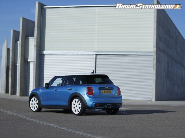 MINI Cooper 5 door 2015 Picture #261 MINI Cooper 5 door 2015 Picture #261