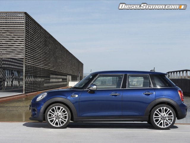 MINI Cooper 5 door 2015 Picture #194 MINI Cooper 5 door 2015 Picture #194