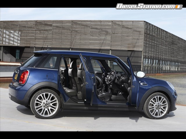 MINI Cooper 5 door 2015 Picture #46 MINI Cooper 5 door 2015 Picture #46