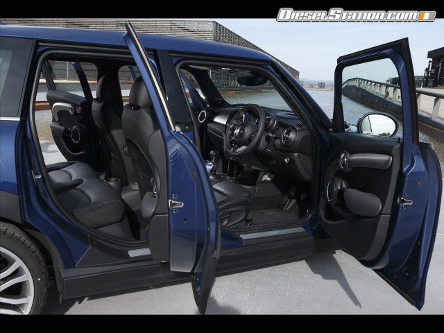 MINI Cooper 5 door 2015 Picture #138 MINI Cooper 5 door 2015 Picture #138