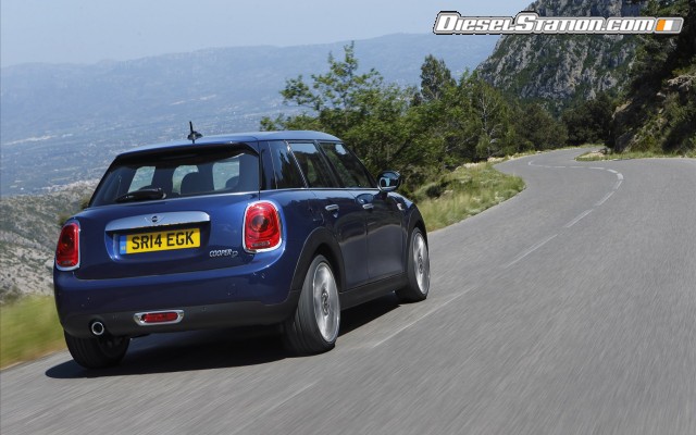 MINI Cooper 5 door 2015 Widescreen Picture #3 MINI Cooper 5 door 2015 Widescreen Picture #3