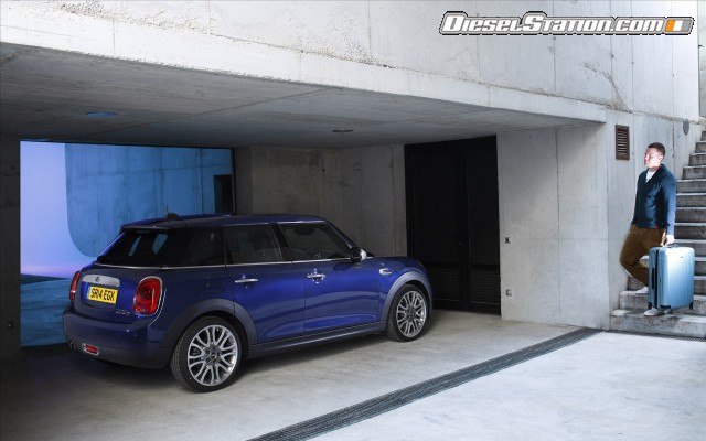 MINI Cooper 5 door 2015 Widescreen Picture #126 MINI Cooper 5 door 2015 Widescreen Picture #126