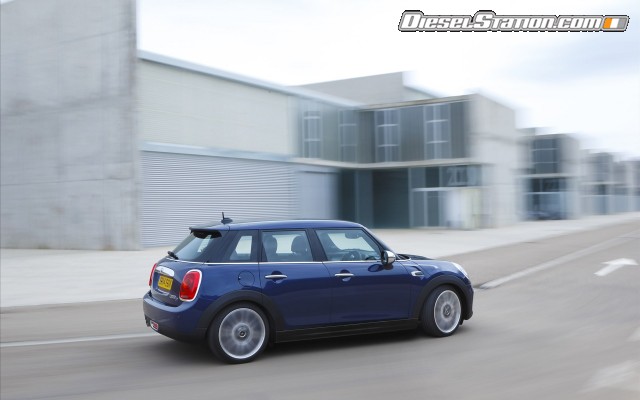MINI Cooper 5 door 2015 Widescreen Picture #118 MINI Cooper 5 door 2015 Widescreen Picture #118