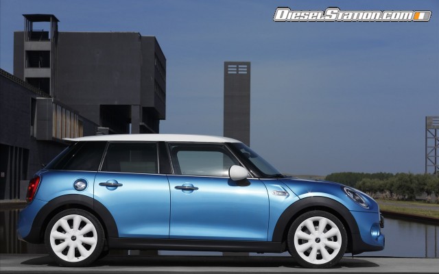 MINI Cooper 5 door 2015 Widescreen Picture #119 MINI Cooper 5 door 2015 Widescreen Picture #119