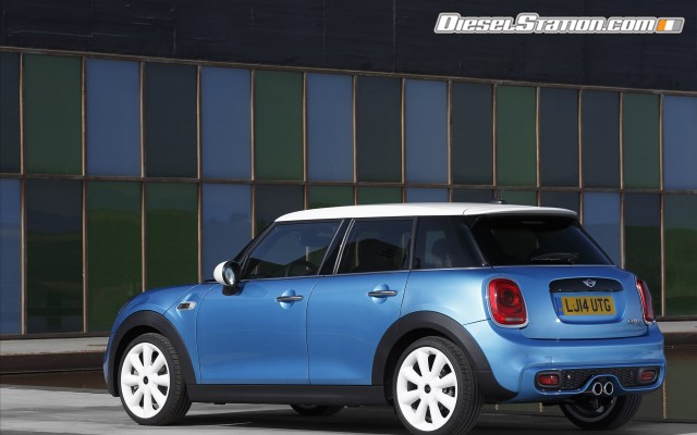 MINI Cooper 5 door 2015 Widescreen Picture #124 MINI Cooper 5 door 2015 Widescreen Picture #124