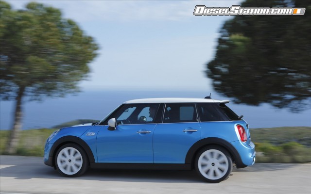 MINI Cooper 5 door 2015 Widescreen Picture #47 MINI Cooper 5 door 2015 Widescreen Picture #47
