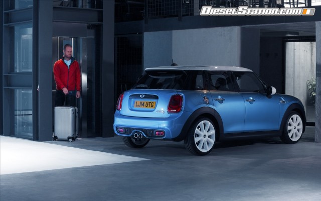 MINI Cooper 5 door 2015 Widescreen Picture #90 MINI Cooper 5 door 2015 Widescreen Picture #90