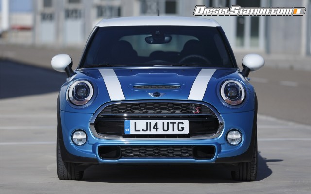 MINI Cooper 5 door 2015 Widescreen Picture #5 MINI Cooper 5 door 2015 Widescreen Picture #5