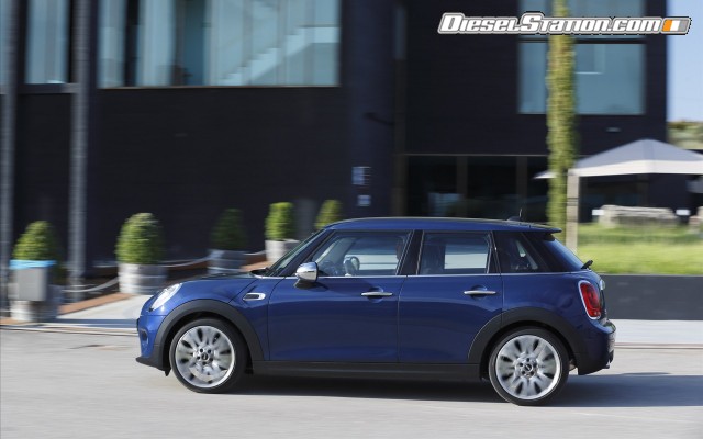 MINI Cooper 5 door 2015 Widescreen Picture #198 MINI Cooper 5 door 2015 Widescreen Picture #198
