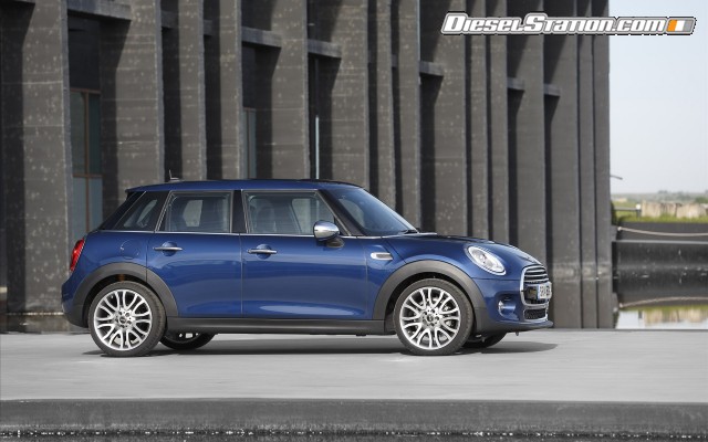 MINI Cooper 5 door 2015 Widescreen Picture #254 MINI Cooper 5 door 2015 Widescreen Picture #254