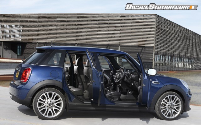 MINI Cooper 5 door 2015 Widescreen Picture #31 MINI Cooper 5 door 2015 Widescreen Picture #31