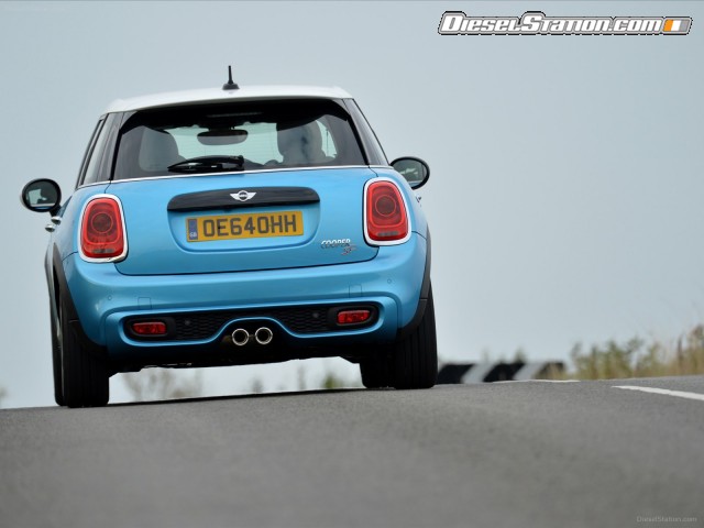 MINI Cooper SD 5 Door 2015 Picture #10 MINI Cooper SD 5 Door 2015 Picture #10