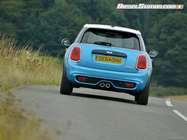 MINI Cooper SD 5 Door 2015 Picture #110 MINI Cooper SD 5 Door 2015 Picture #110