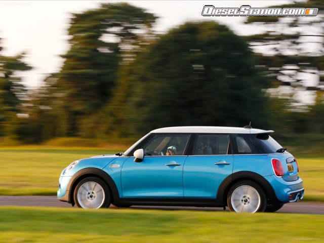 MINI Cooper SD 5 Door 2015 Picture #58 MINI Cooper SD 5 Door 2015 Picture #58