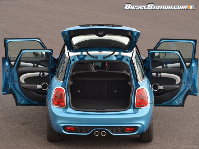 MINI Cooper SD 5 Door 2015 Picture #19 MINI Cooper SD 5 Door 2015 Picture #19