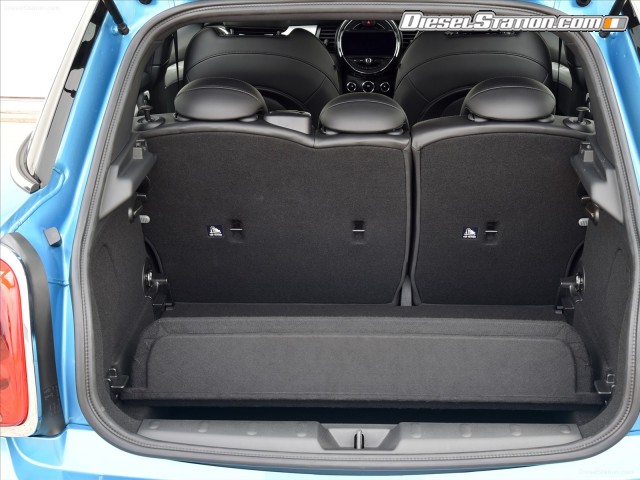 MINI Cooper SD 5 Door 2015 Picture #56 MINI Cooper SD 5 Door 2015 Picture #56