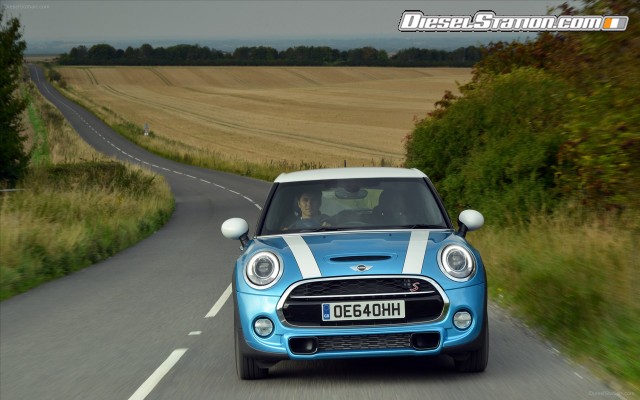MINI Cooper SD 5 Door 2015 Widescreen Picture #100 MINI Cooper SD 5 Door 2015 Widescreen Picture #100
