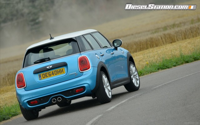 MINI Cooper SD 5 Door 2015 Widescreen Picture #34 MINI Cooper SD 5 Door 2015 Widescreen Picture #34