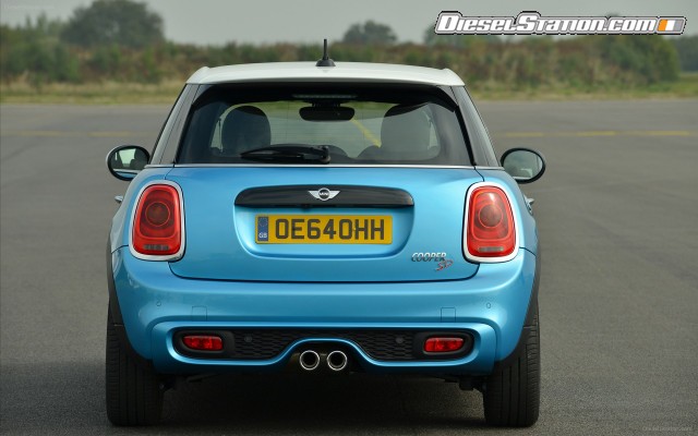 MINI Cooper SD 5 Door 2015 Widescreen Picture #36 MINI Cooper SD 5 Door 2015 Widescreen Picture #36