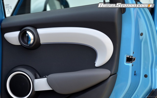 MINI Cooper SD 5 Door 2015 Widescreen Picture #73 MINI Cooper SD 5 Door 2015 Widescreen Picture #73