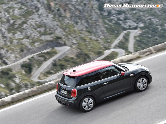 MINI Cooper Works 2016 Picture #104 MINI Cooper Works 2016 Picture #104