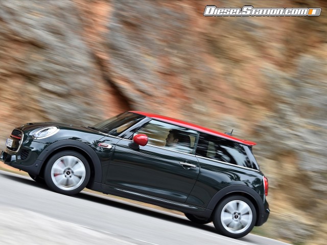 MINI Cooper Works 2016 Picture #11 MINI Cooper Works 2016 Picture #11