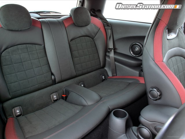 MINI Cooper Works 2016 Picture #51 MINI Cooper Works 2016 Picture #51