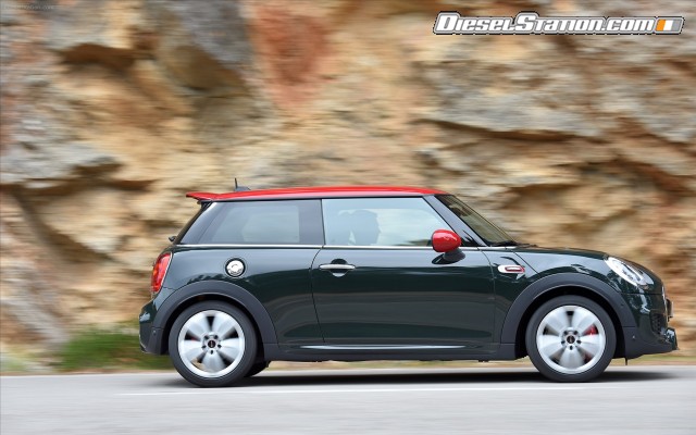MINI Cooper Works 2016 Widescreen Picture #109 MINI Cooper Works 2016 Widescreen Picture #109