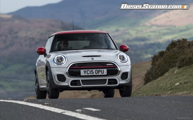 MINI Cooper Works 2016 Widescreen Picture #5 MINI Cooper Works 2016 Widescreen Picture #5
