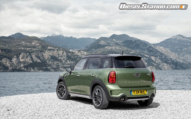 MINI Countryman 2015 Widescreen Picture #35 MINI Countryman 2015 Widescreen Picture #35