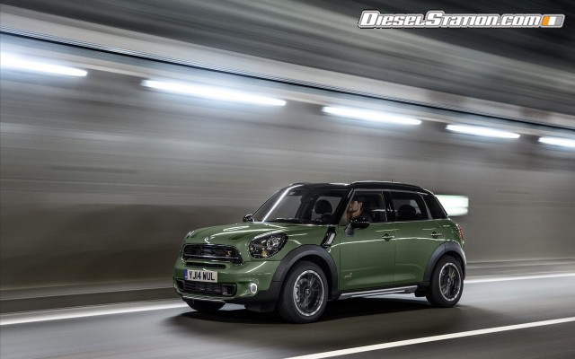 MINI Countryman 2015 Widescreen Picture #4 MINI Countryman 2015 Widescreen Picture #4