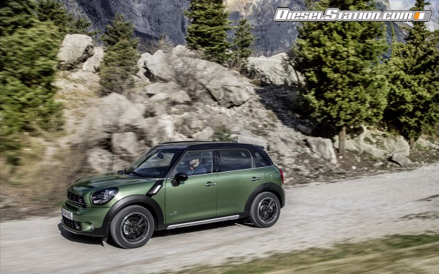 MINI Countryman 2015 Widescreen Picture #26 MINI Countryman 2015 Widescreen Picture #26