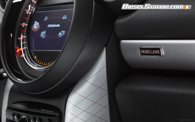 MINI Countryman Park Lane 2015 Widescreen Picture #13 MINI Countryman Park Lane 2015 Widescreen Picture #13