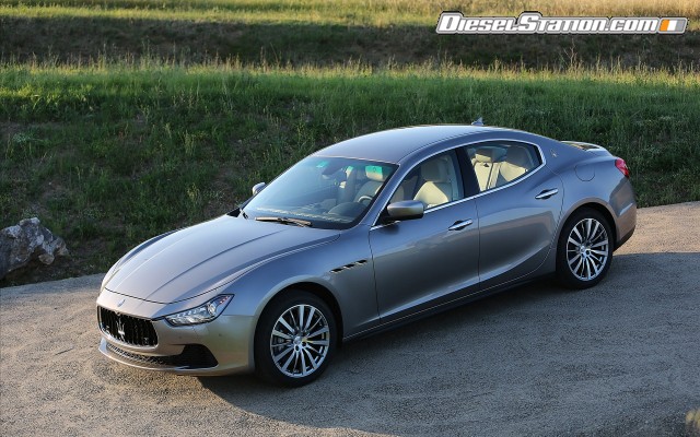 Maserati Ghibli 2014 Widescreen Picture #15 Maserati Ghibli 2014 Widescreen Picture #15