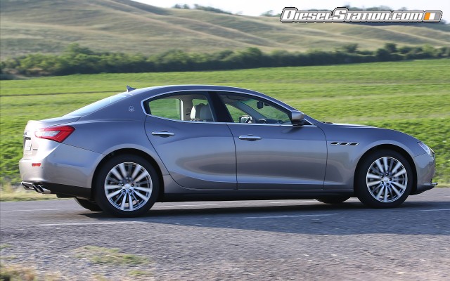 Maserati Ghibli 2014 Widescreen Picture #10 Maserati Ghibli 2014 Widescreen Picture #10