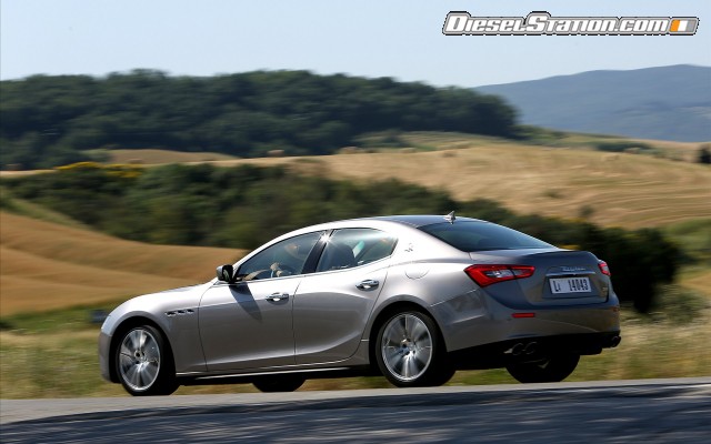 Maserati Ghibli 2014 Widescreen Picture #20 Maserati Ghibli 2014 Widescreen Picture #20