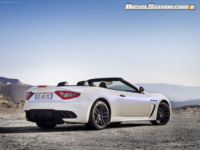 Maserati GranCabrio MC 2013 Picture #4 Maserati GranCabrio MC 2013 Picture #4