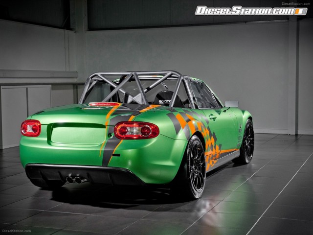 Mazda MX 5 GT Race Car 2011 Picture #3 Mazda MX 5 GT Race Car 2011 Picture #3