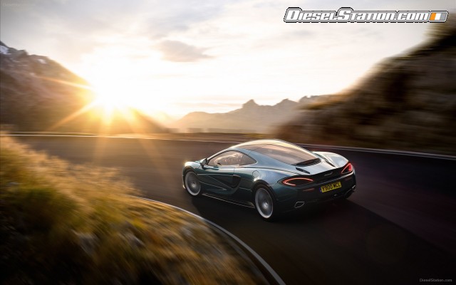 McLaren 570GT 2017 Widescreen Picture #20 McLaren 570GT 2017 Widescreen Picture #20