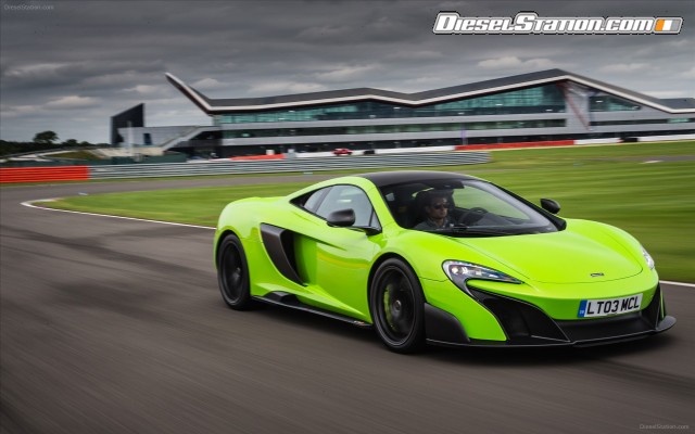 McLaren 675LT 2016 Widescreen Picture #37 McLaren 675LT 2016 Widescreen Picture #37