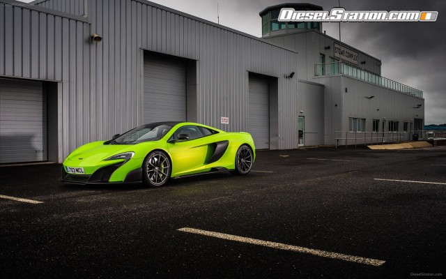 McLaren 675LT 2016 Widescreen Picture #29 McLaren 675LT 2016 Widescreen Picture #29