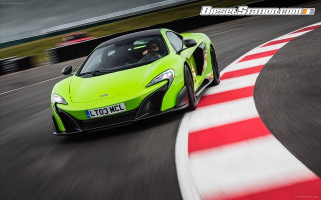 McLaren 675LT 2016 Widescreen Picture #64 McLaren 675LT 2016 Widescreen Picture #64