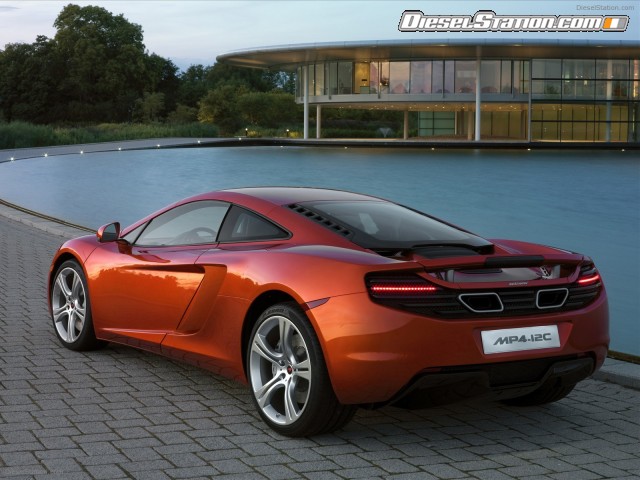 McLaren MP4 12C 2011 Picture #2 McLaren MP4 12C 2011 Picture #2