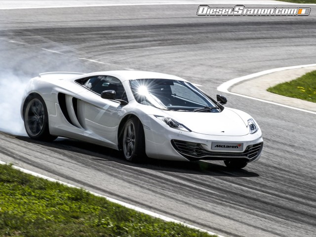 McLaren MP4 12C 2013 Picture #1 McLaren MP4 12C 2013 Picture #1