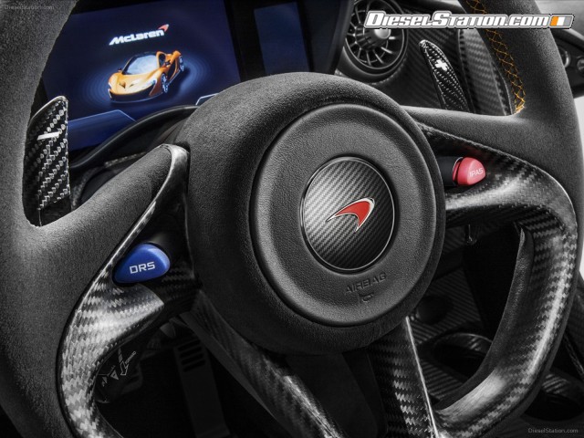 McLaren P1 2014 Picture #195 McLaren P1 2014 Picture #195