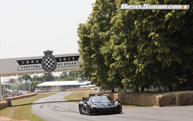 McLaren P1 2014 Widescreen Picture #4 McLaren P1 2014 Widescreen Picture #4